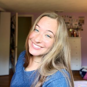 Meet your Posher, Zoe